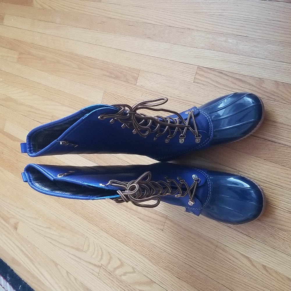 Blue Lace-Up Women's Boots By Chrming Size 10 Never Worn